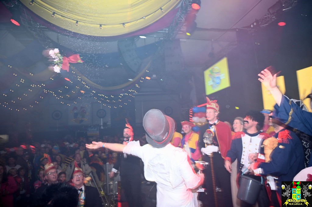 ../Images/Prijsuitreiking grote optocht 2026 022.jpg